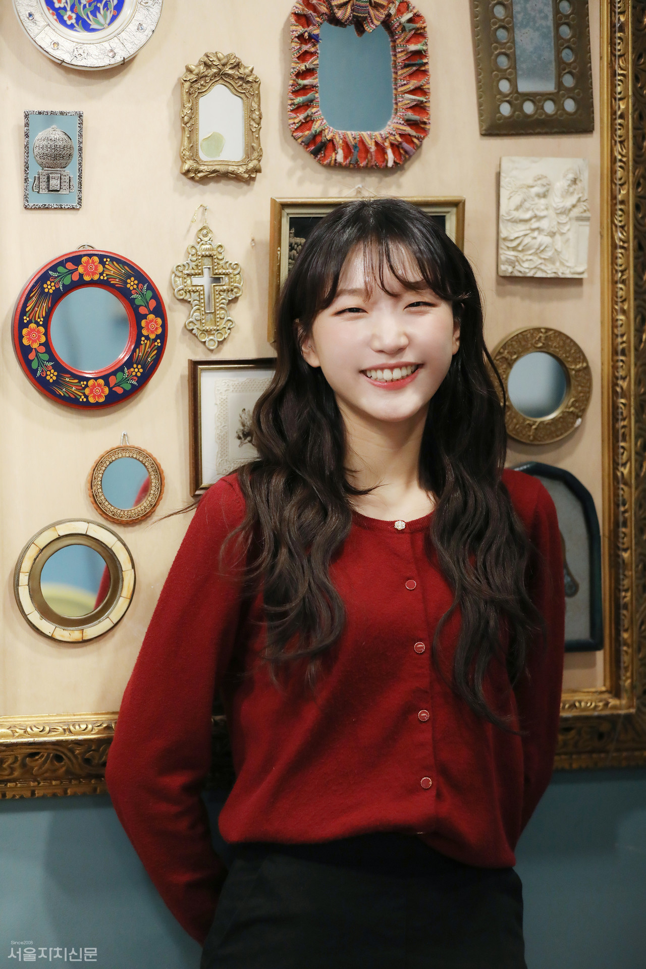 ​▲ 배우 김이후가 지난 4일 대학로에서 서울자치신문과 인터뷰를 진행하고 있다. ㅣ 사진 ⓒ 김수현 기자