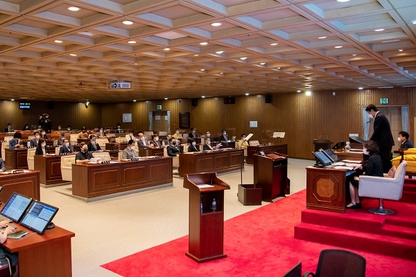 제295회 제1차 정례회 제2차 본회의 전경