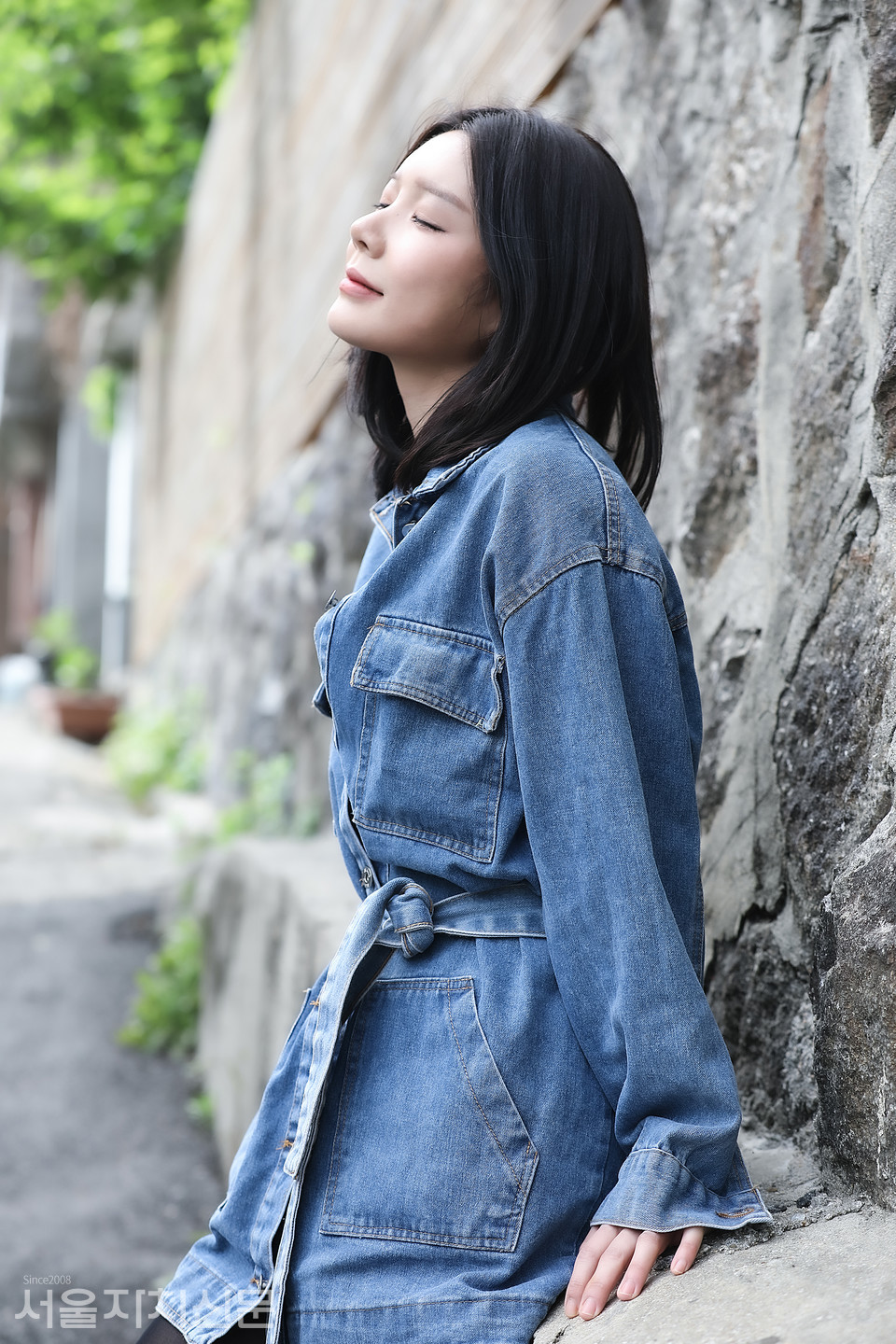 ▲ 배우 홍미금이 대학로에서 서울자치신문과 인터뷰를 진행하고 있다. ㅣ사진 ⓒ 김수현 기자