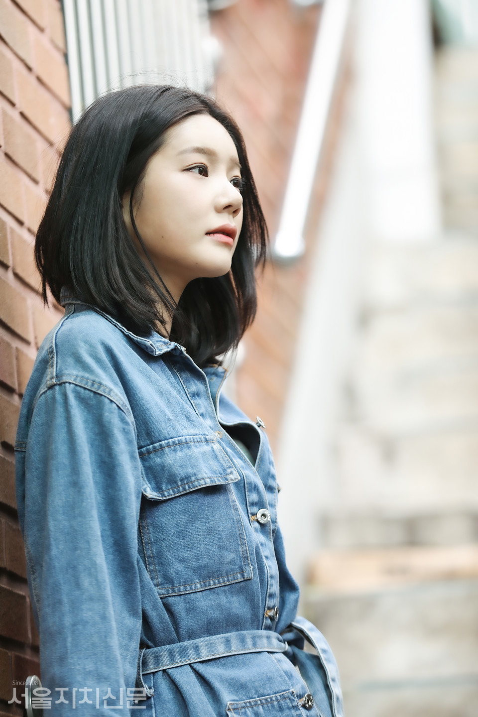 ▲ 배우 홍미금이 대학로에서 서울자치신문과 인터뷰를 진행하고 있다. ㅣ사진 ⓒ 김수현 기자