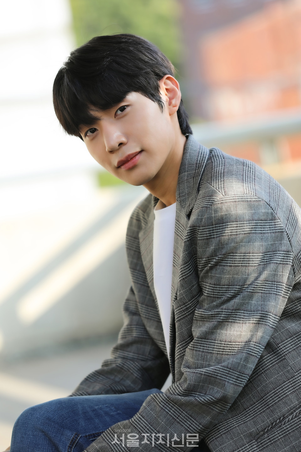 ▲ 배우 박상혁이 대학로에서 서울자치신문과 인터뷰를 진행하고 있다. ㅣ사진 ⓒ 김수현 기자