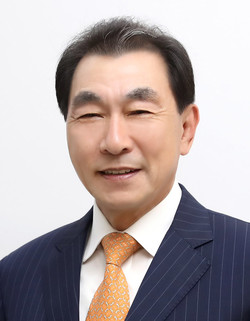 김익태 의장