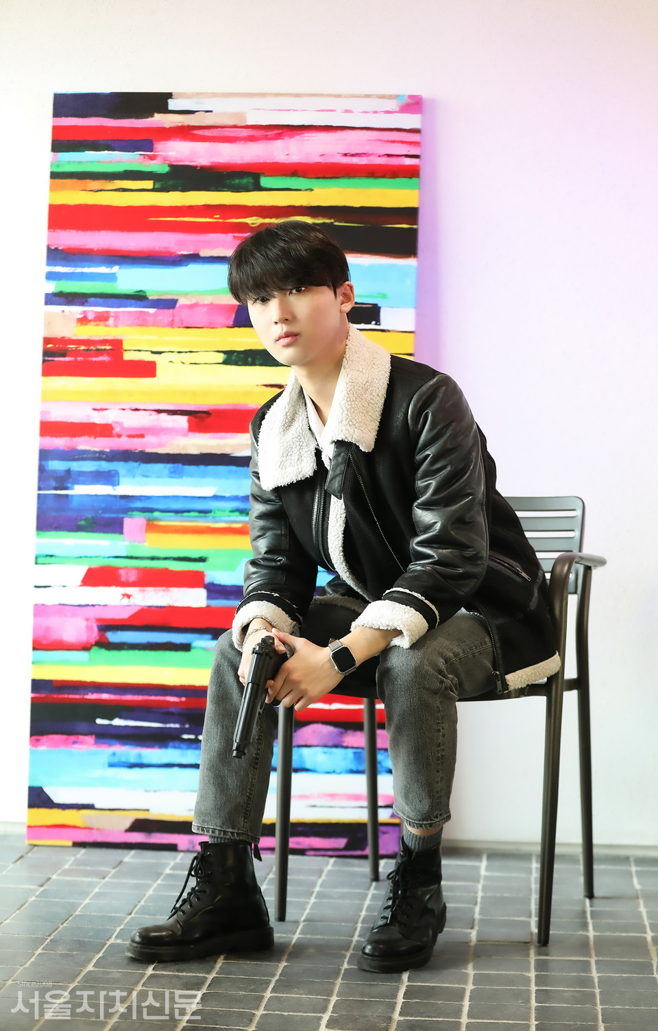 ▲ 배우 권익환이 대학로에서 서울자치신문과 인터뷰를 진행하고 있다. ㅣ사진 ⓒ 김수현 기자