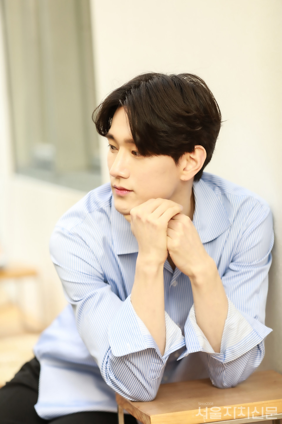 ▲ 배우 김서환이 서울자치신문과 인터뷰를 진행하고 있다. ㅣ사진 ⓒ 김수현 기자