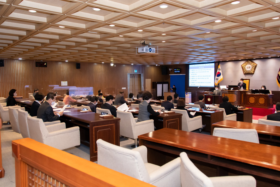 제301회 임시회 제2차 본회의 전경