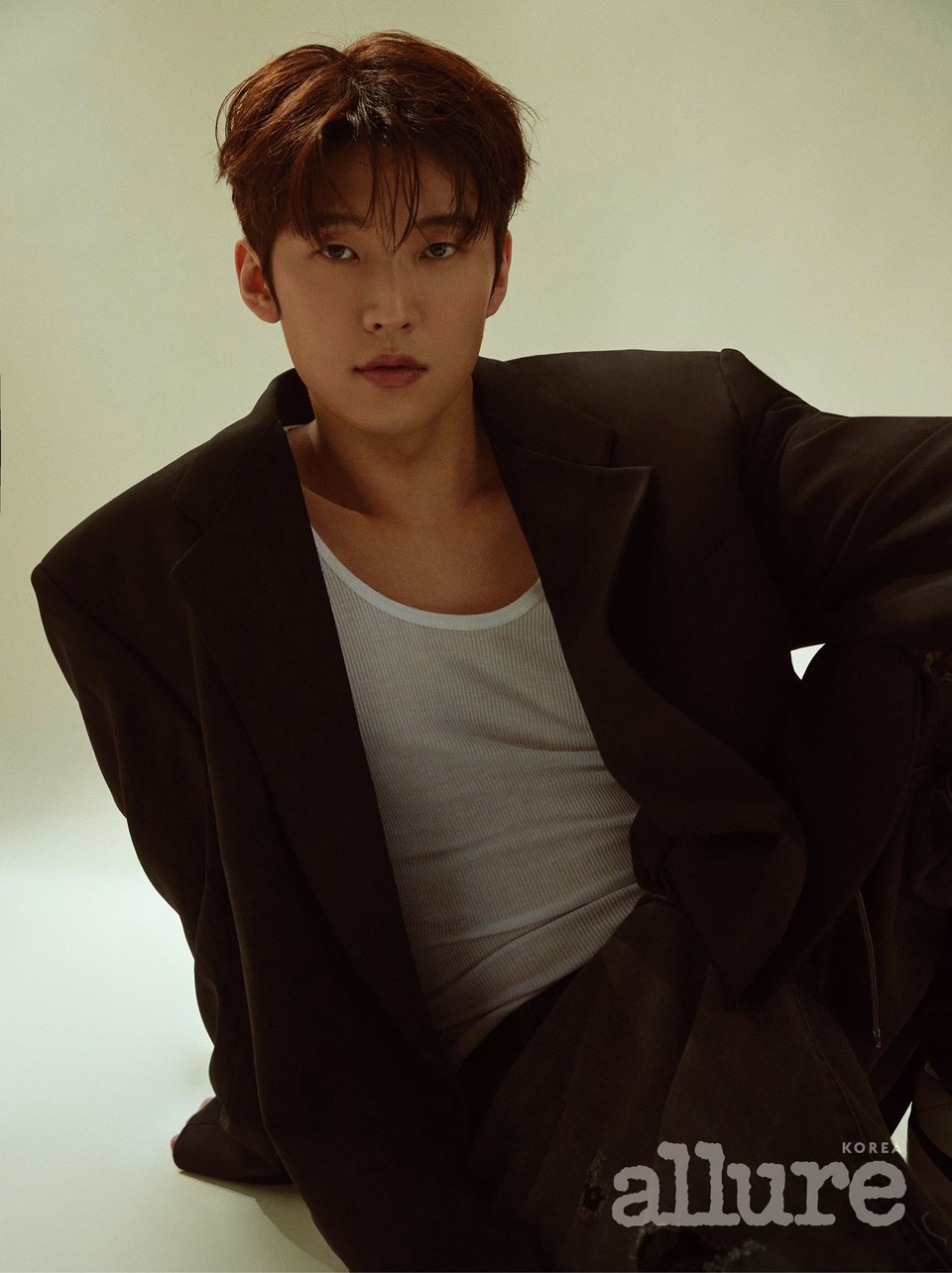 얼루어 5월호 화보 ㅣ 제공 얼루어 코리아