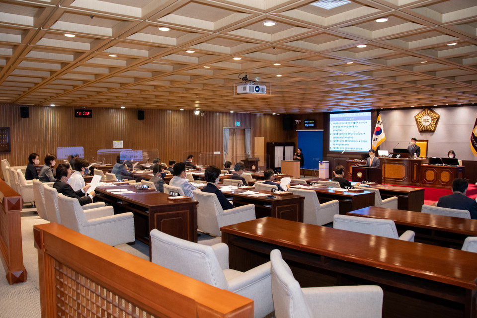 제303회 임시회 제2차 본회의 전경