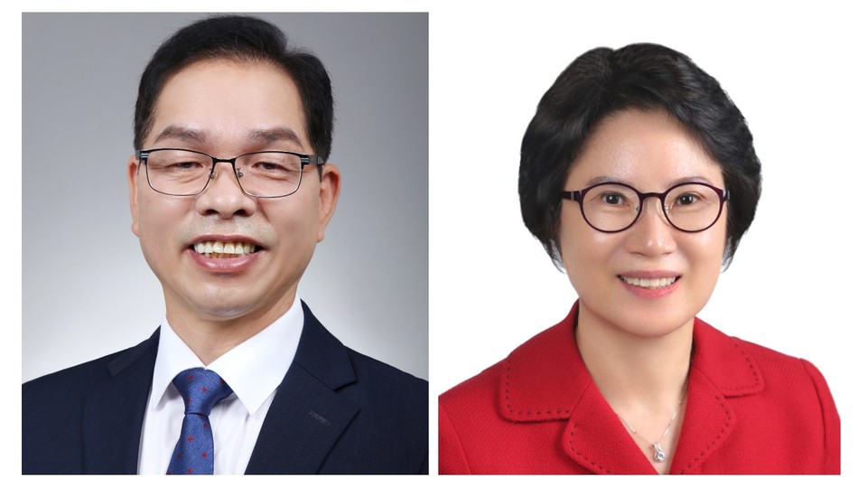 왼쪽이 복진경 위원장, 오른쪽이 노애자 부위원장