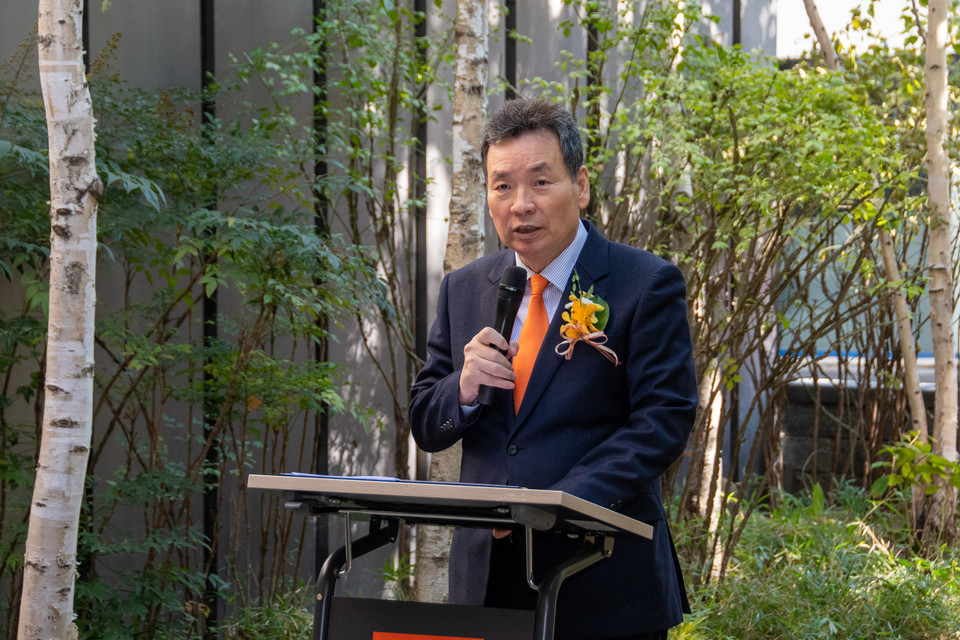 지난 12일 ‘강남 취·창업허브센터’ 개관식에서 강남구의회 김형대 의장이 축사를 하고 있다.