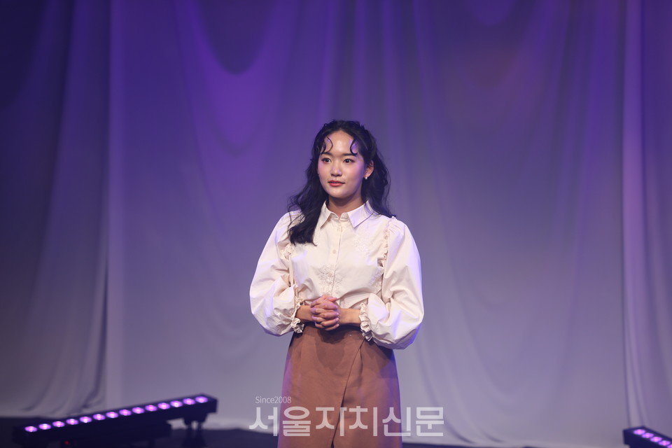 '열 걸음'을 진행중인 임찬민 배우 ㅣ 사진 ⓒ 김수현 기자