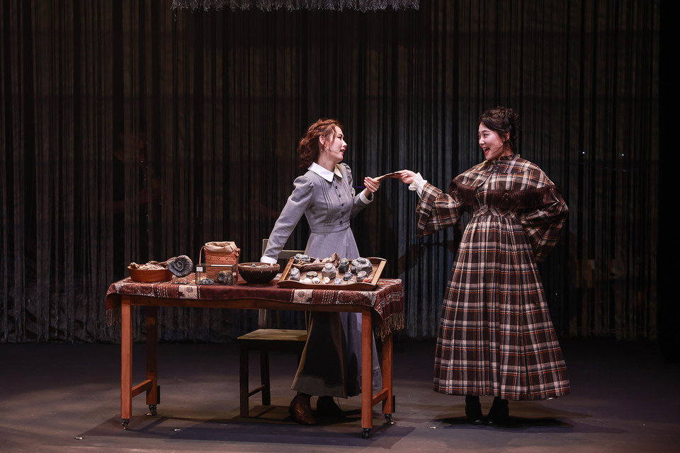 2022년 제16회 DIMF 창작지원작 메리 애닝 공연 모습 (창작뮤지컬상 수상작)