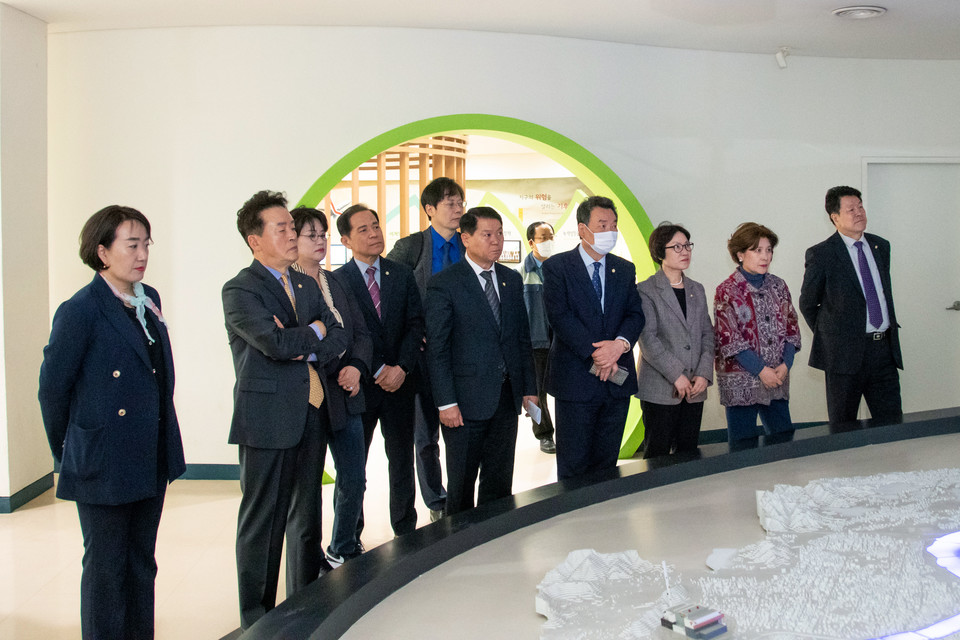 22일 강남자원회수시설 방문