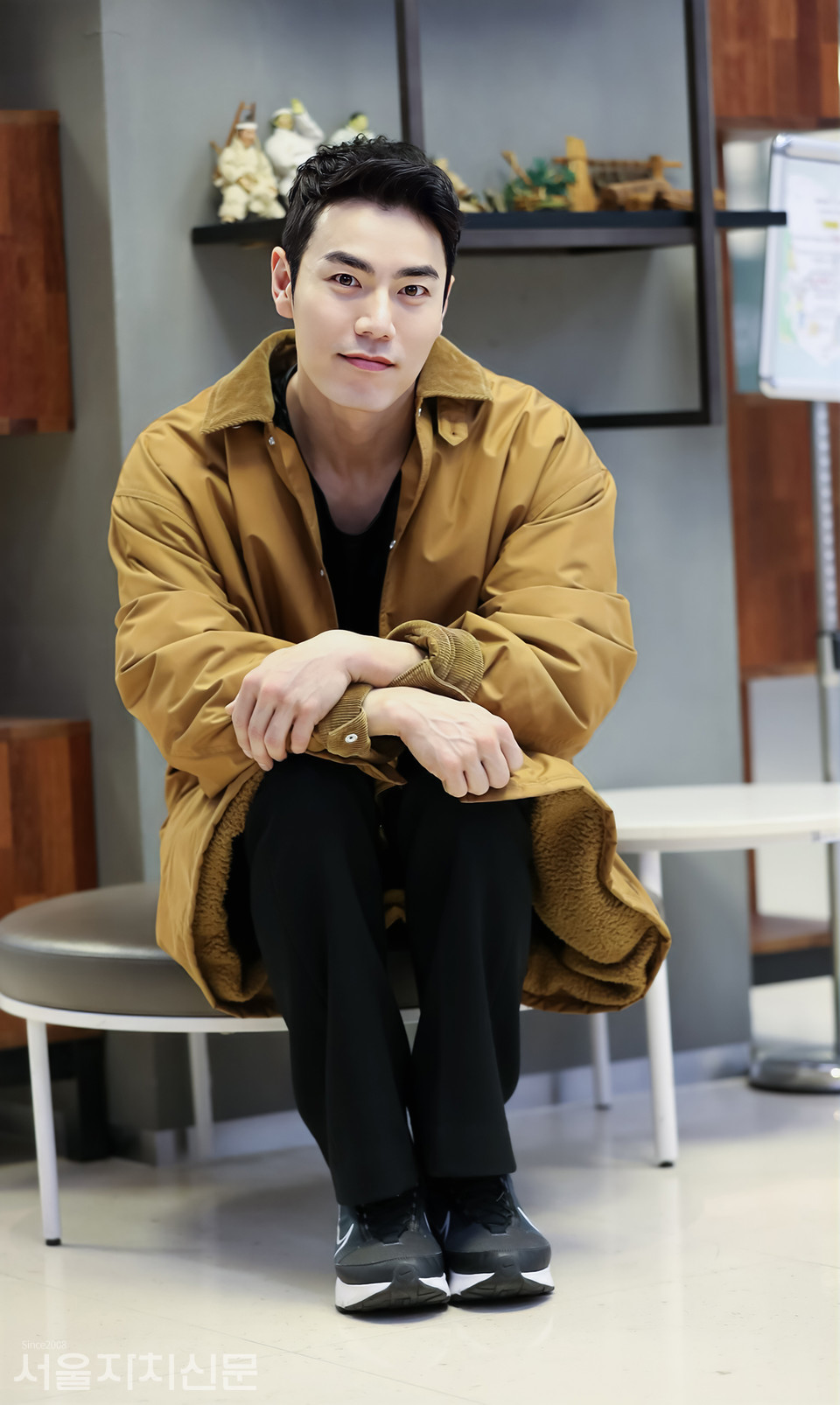 ▲ 배우 김찬호가 포즈를 취하고 있다. ㅣ사진 ⓒ 김수현 기자