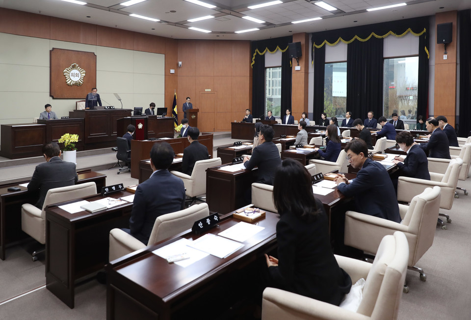 서초구의회, 제325회 임시회 개회