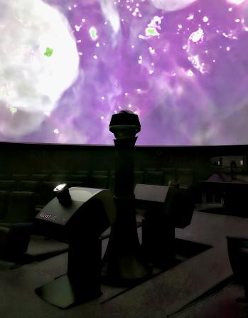 천체투영실 내부(광학식투영기+디지털 프로젝터) 투영된 모습