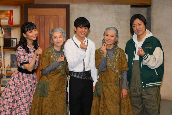 '땡큐베리스트로베리' 일본 공연 출연진 @2023 TVS製作委員会