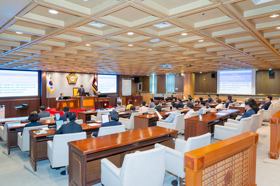 제312회 강남구의회 제1차 정례회 제2차 본회의 전경