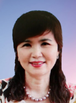 전북도민일보 신춘문예 (시) 당선저서: 동시집 내 마음의 별나무, 엄마의 구두, 동요집 맑은 별, 밝은 별동화집 모래성, 이슬이와 코코. 시집 꽃은 져도 향기는 남는다(공저) 외 다수교사 / 전북 어린이 적십자(RCY) 지도교사회장