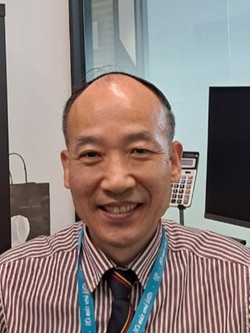 저서 : 시집 대한민국중견시인시선집“꽃길” 외수상 : HBS 교통방송동네방송대상, 내외매일신문문학대상,한국영농신문문학대상 등 다수전) : 법무법인 새빛 근무현) : 법무법인 디케이 국장