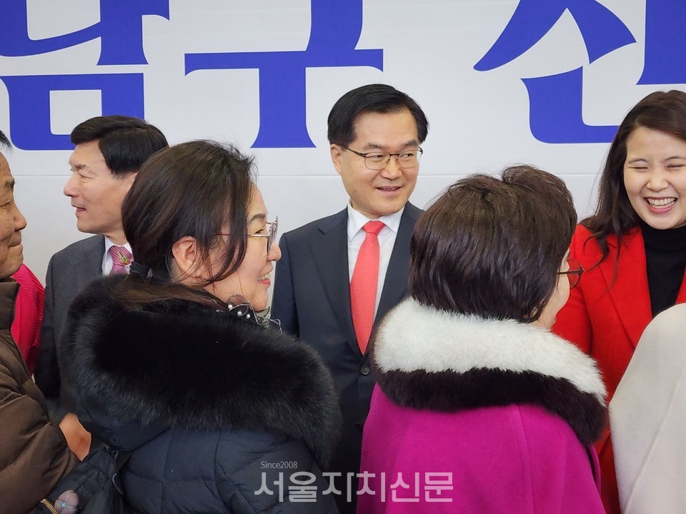 전인수 부의장, 한윤수 운영위원장, 김민경 행정재경위원장