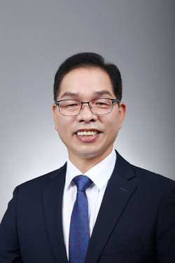 복진경 행정재경위원장