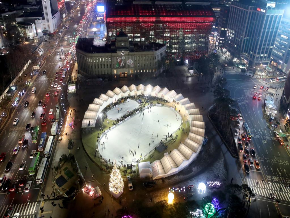 서울광장 스케이트장 전경