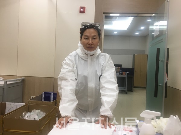 대구현장에서의 서명옥 전 보건소  소장