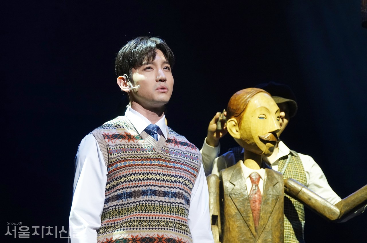 ▲ '벤자민 버튼' 프레스콜  장면시연 ㅣ 서울자치신문