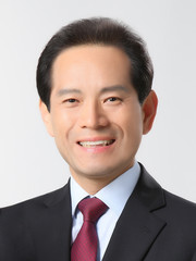 강을석 행정안전위원장