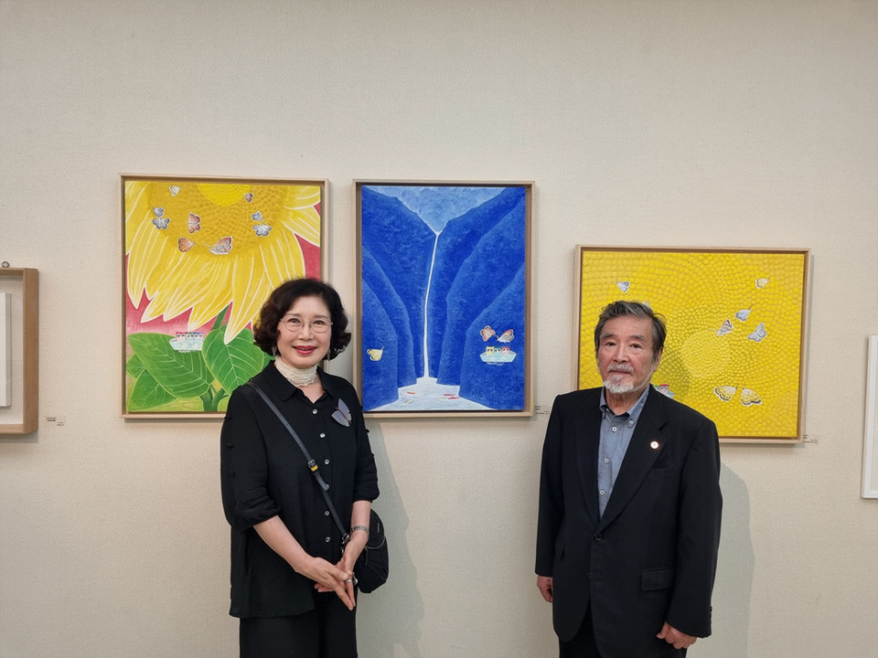 왼쪽부터 임미자 작가, 일본 국제예제교류협회 이시다조 총재