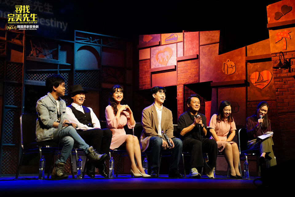 ▲ 관객과의 대화(사회자: 홍콩 뮤지컬 프로듀서 첸은석 (Tom Chan)