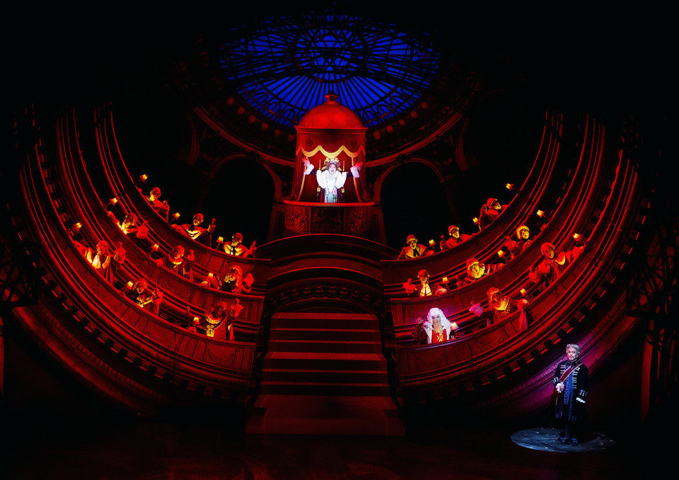 [뮤지컬 웃는 남자] 공연사진_제공 EMK뮤지컬컴퍼니