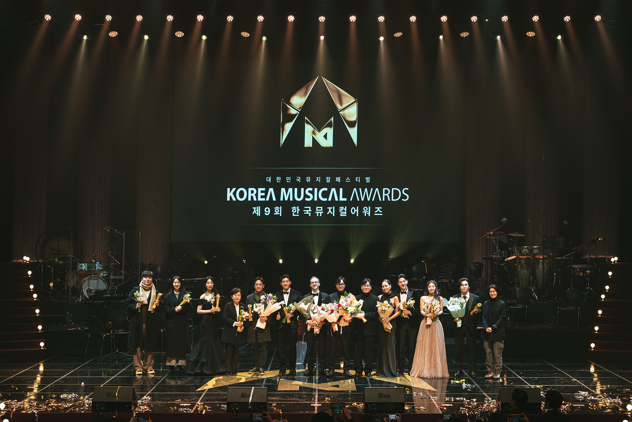 대한민국뮤지컬페스테벌 제9회 한국뮤지컬어워즈 단체사진 ㅣ 이미지 제공 = (사)한국뮤지컬협회