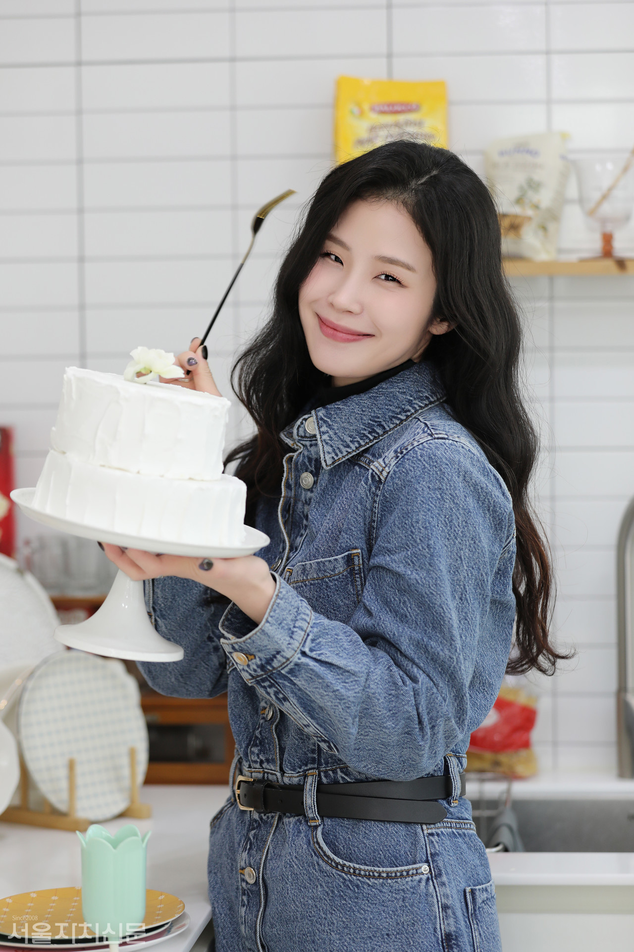 ▲ 배우 랑연이 인터뷰에 앞서 포즈를 취하고 있다. ㅣ사진 ⓒ 김수현 기자