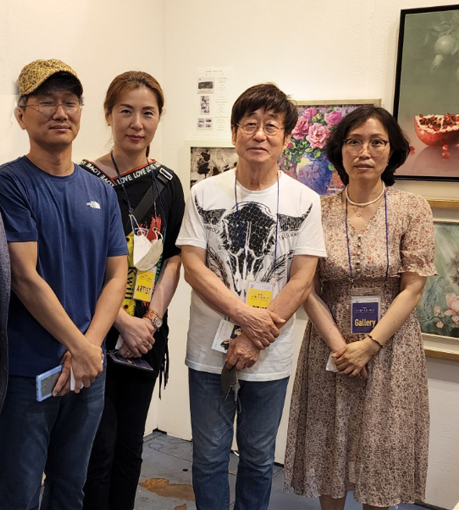 전년도 서울아트페어 행사 사진 - 가수 김창완 참여