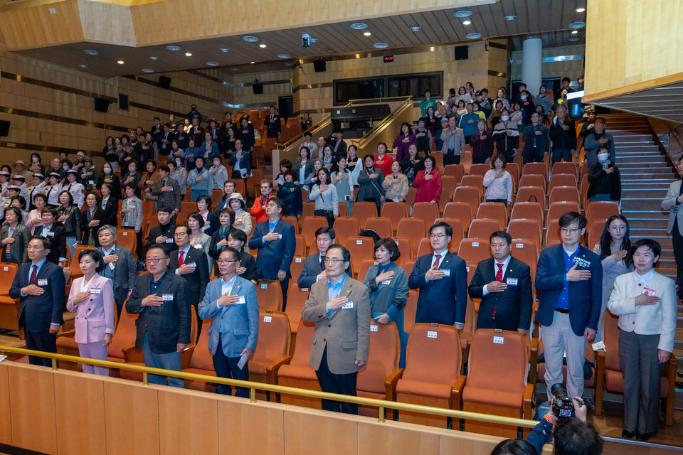 민주평통 강남구협의회 강남통일문화축제에 참석한 강남구의회 의원들