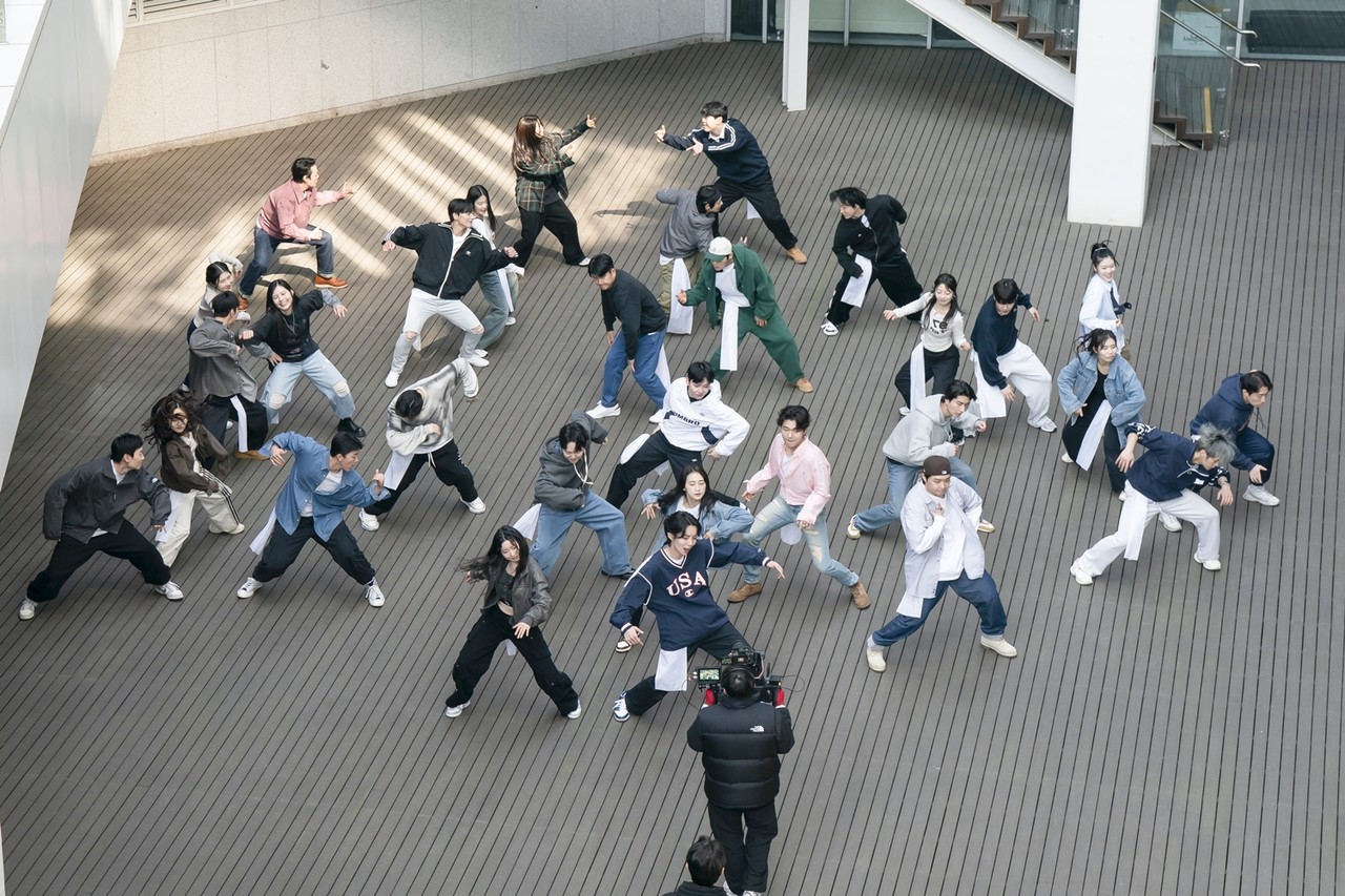 뮤지컬 '스웨그에이지 외쳐,조선!' 뮤직비디오 현장 사진 | 제공 = PL 엔터테인먼트