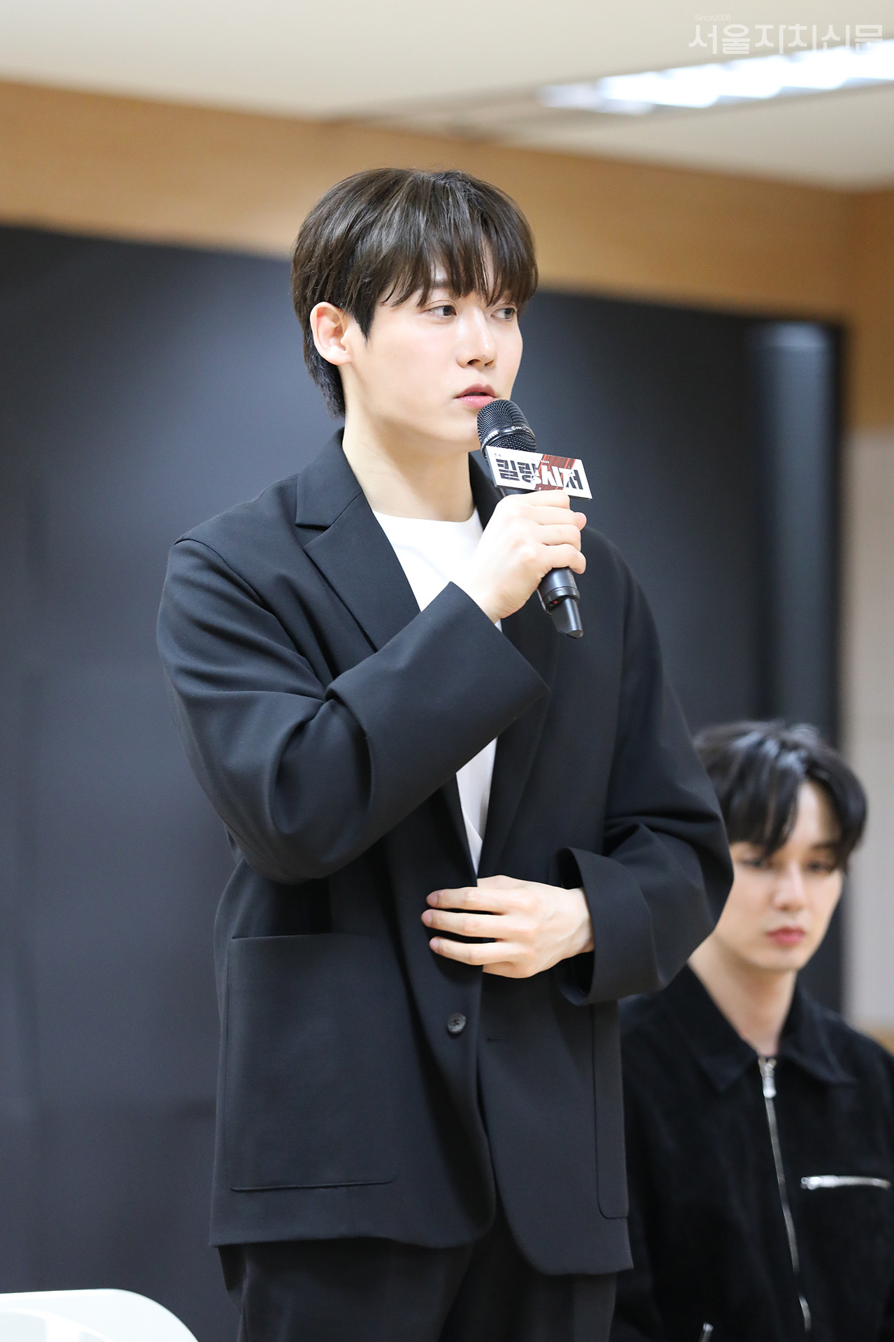 ▲ 질의응답을 진행 중인 배우 양지원