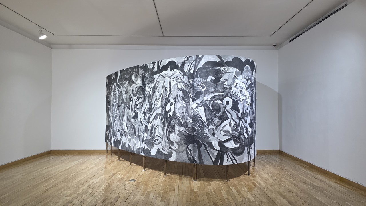 작가명 : 주형준 / 전시명 : 어둔 곳에 있을 땐 내 그림자도 날 떠나 있는다