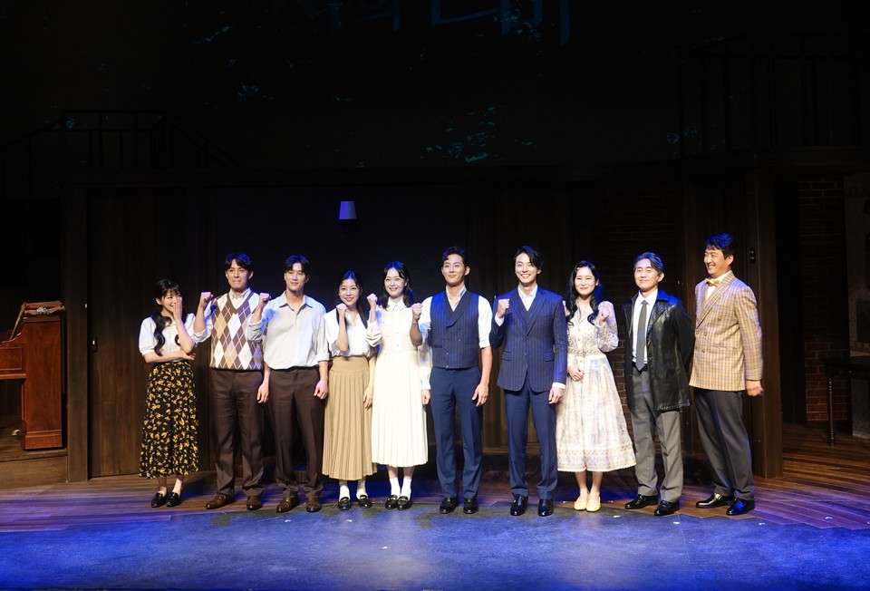 연극 '사의 찬미' 프레스콜