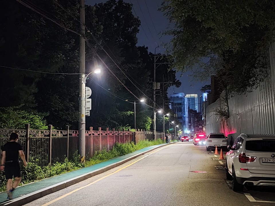 삼성2동에 설치된 스마트보안등