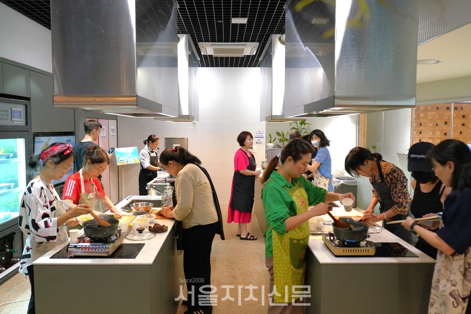 ‘요리로 떠나는 페루 여행’ 운영 모습