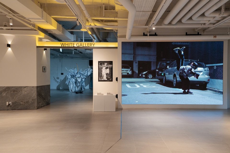 '침입자들' 전시 전경