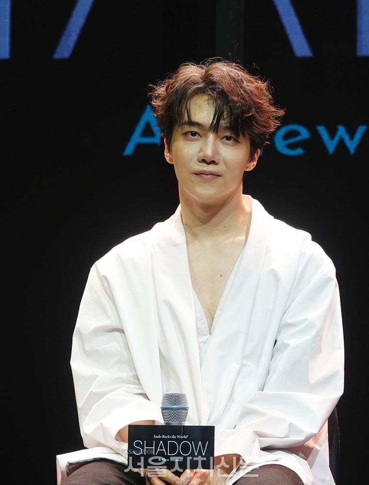 그룹 펜타곤 멤버 진호