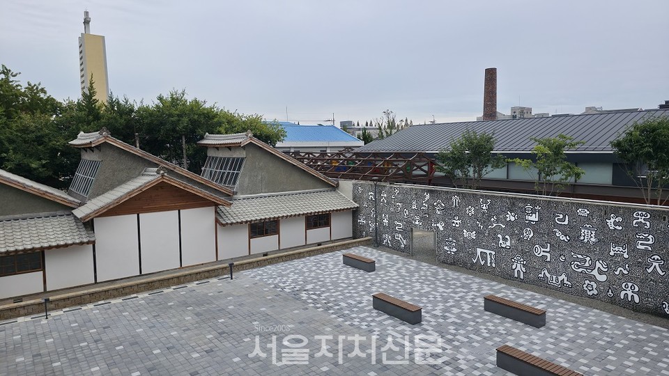 산업 유산이 도시재생을 통해 문화예술 공간, 조치원 1927아트센터 전경