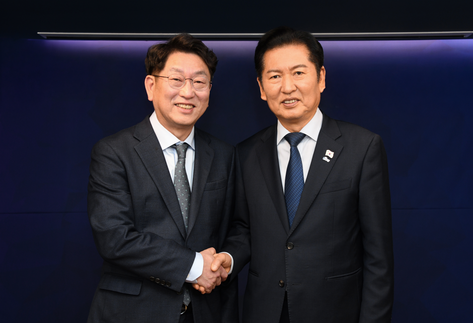 우형찬 민주당 대표 특보 임명 사진