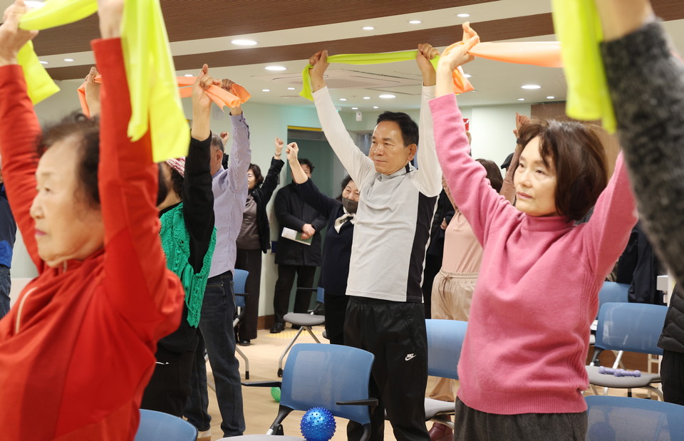 구청장 선정시니어센터 방문 2