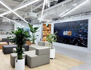 “스마트폰부터 AI까지, 일상에서 바로 씁니다!” 송파구, ‘디지털 문해학습장’ 운영…생활 밀착형 교육 본격 추진